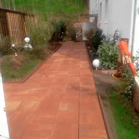 In Steina Mit Terrasse Und Garten *